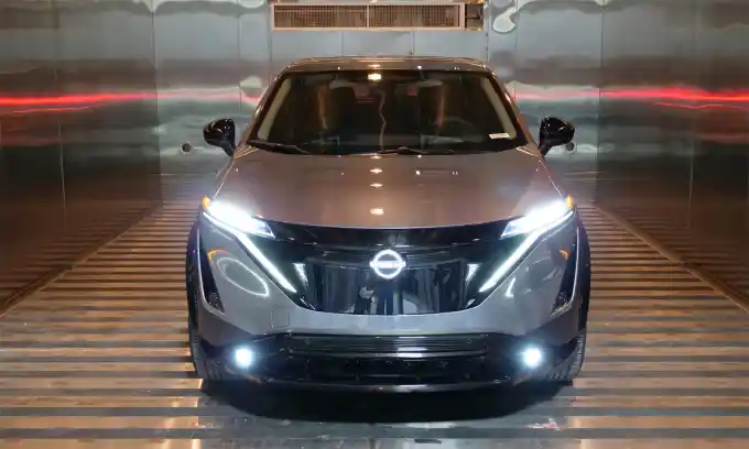 Nissan Ariya electric car in extreme temperature test room in Detroit, USA. Photo by Nissan